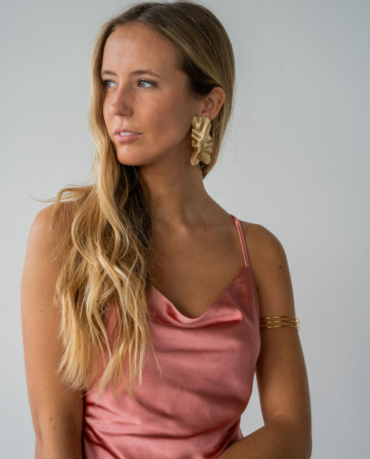 Enterito Corto de Fiesta Olivia Coral