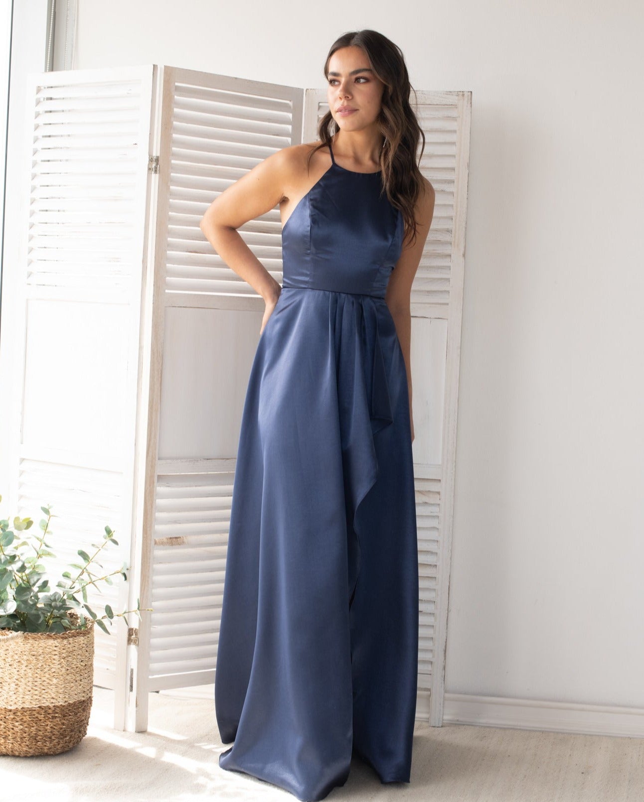 Vestidos largos de chiffon estilo halter con abertura Azul tinta Tallas Grandes