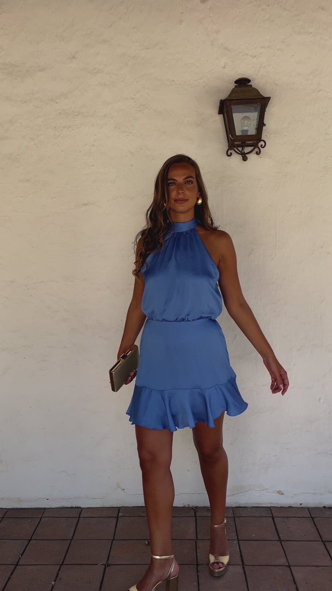 Vestido Corto de Fiesta Sofía Halter Celeste