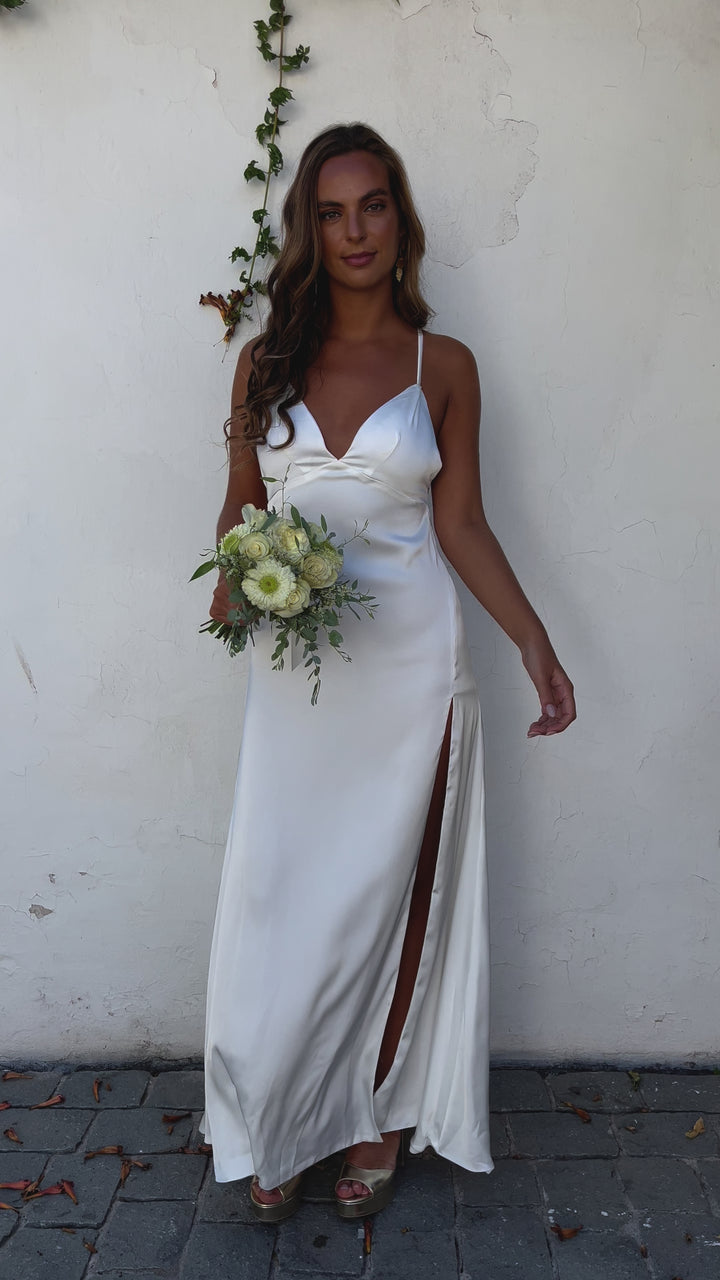 Vestido Largo de Fiesta Pepa Ivory