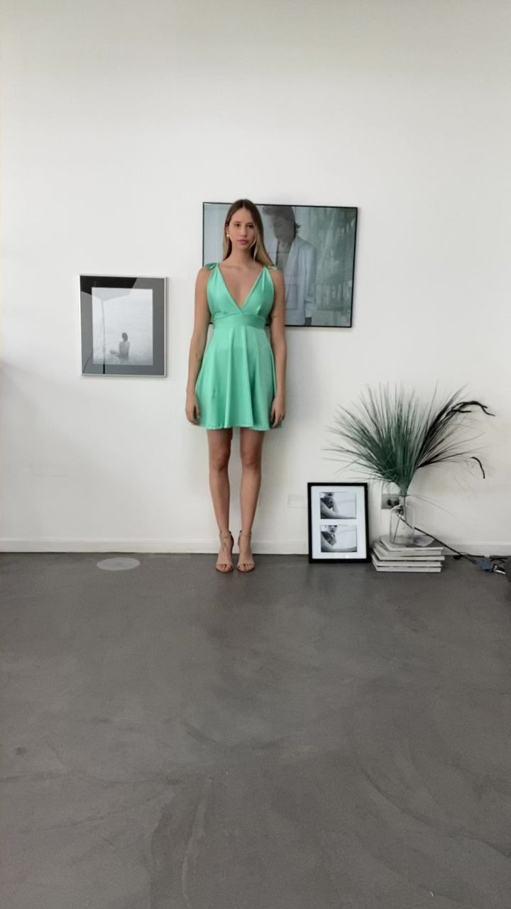 VESTIDO DE FIESTA CORTO ISIDORA MENTA