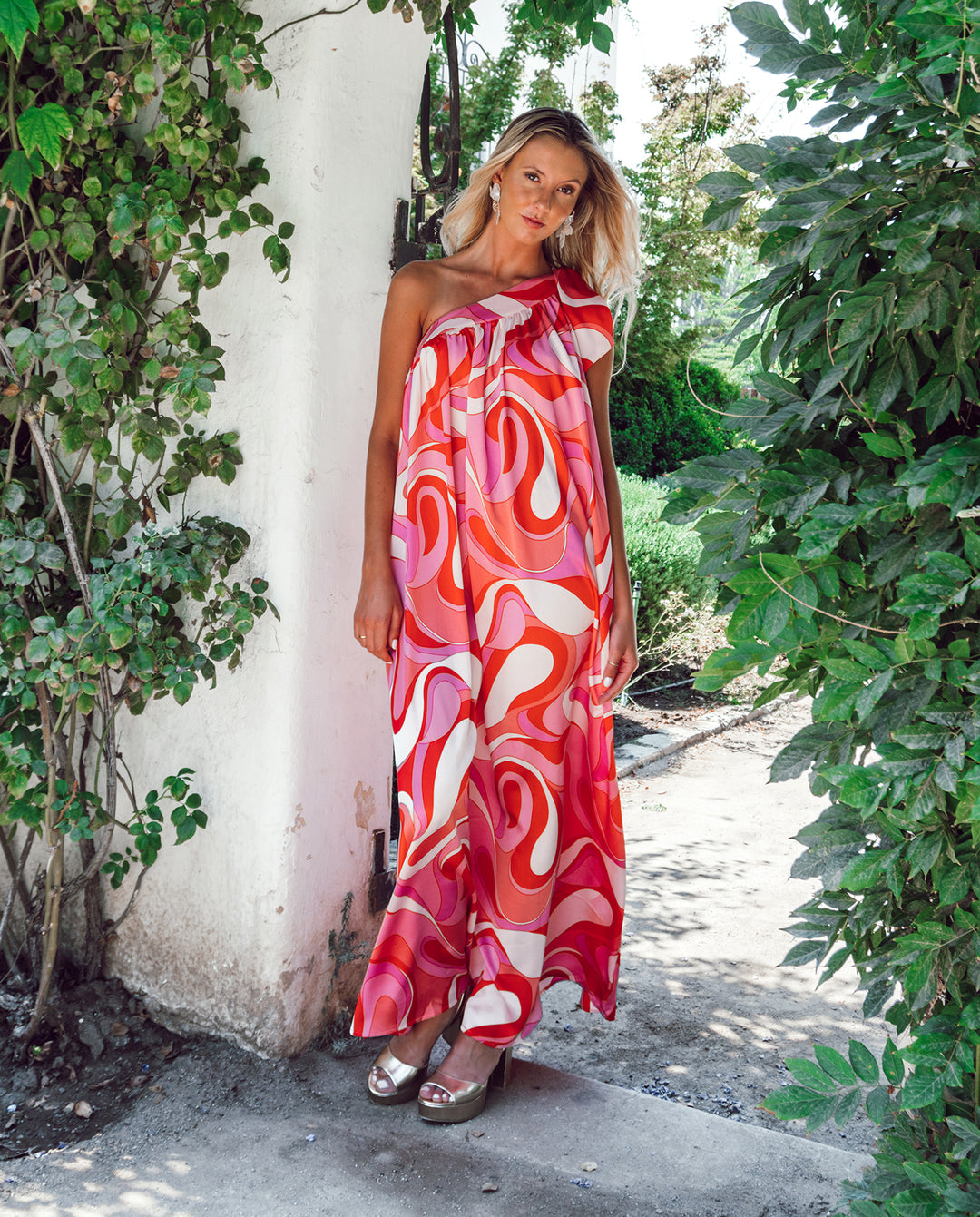 Vestido Largo De Fiesta  Tripoli Un Hombro Fondo Rosado