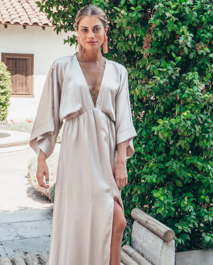 VESTIDO DE FIESTA LARGO POLA SATIN CHAMPAGNE