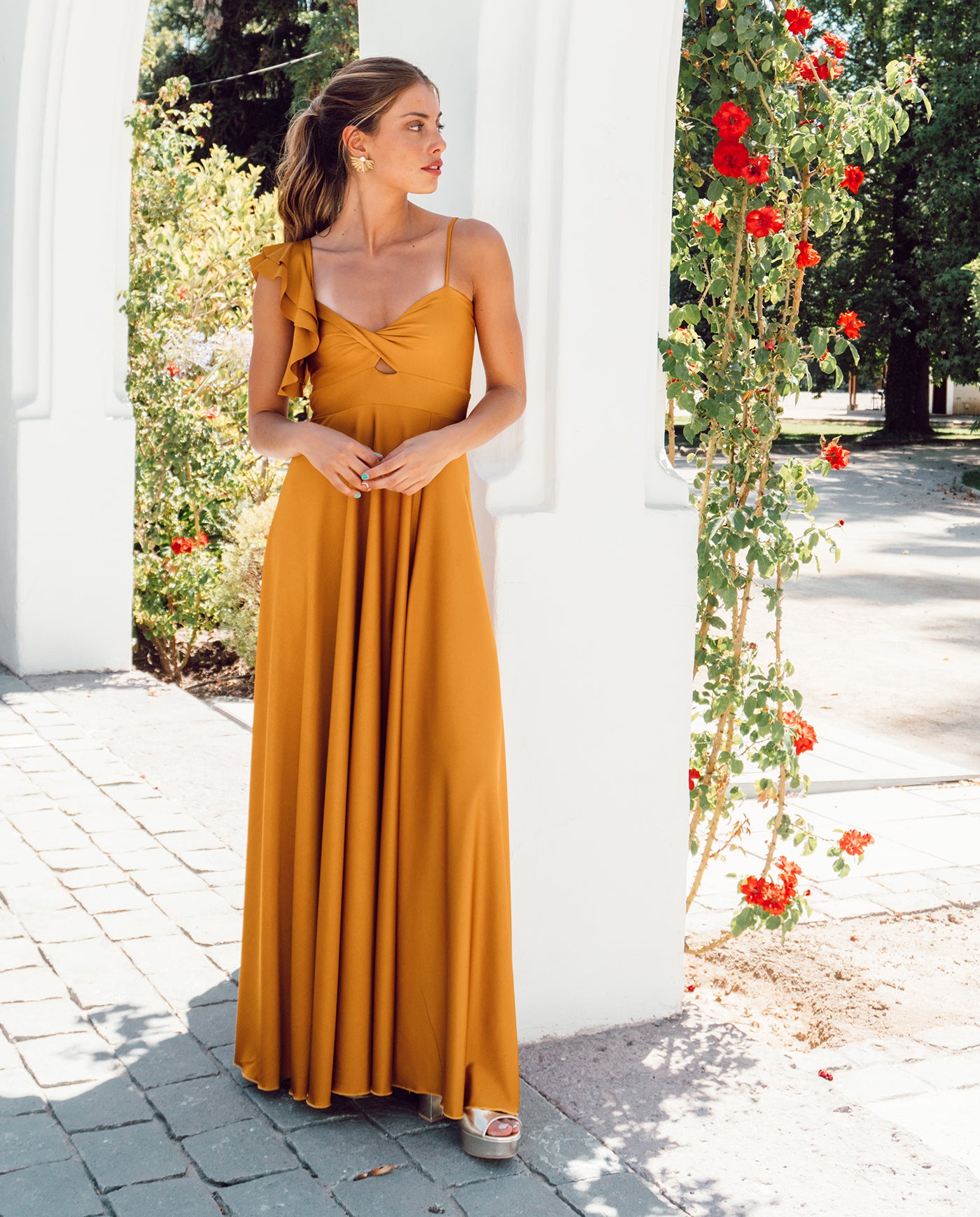 Combinar Vestido Midi Vestidos De Fiesta Cortos Color Mostaza