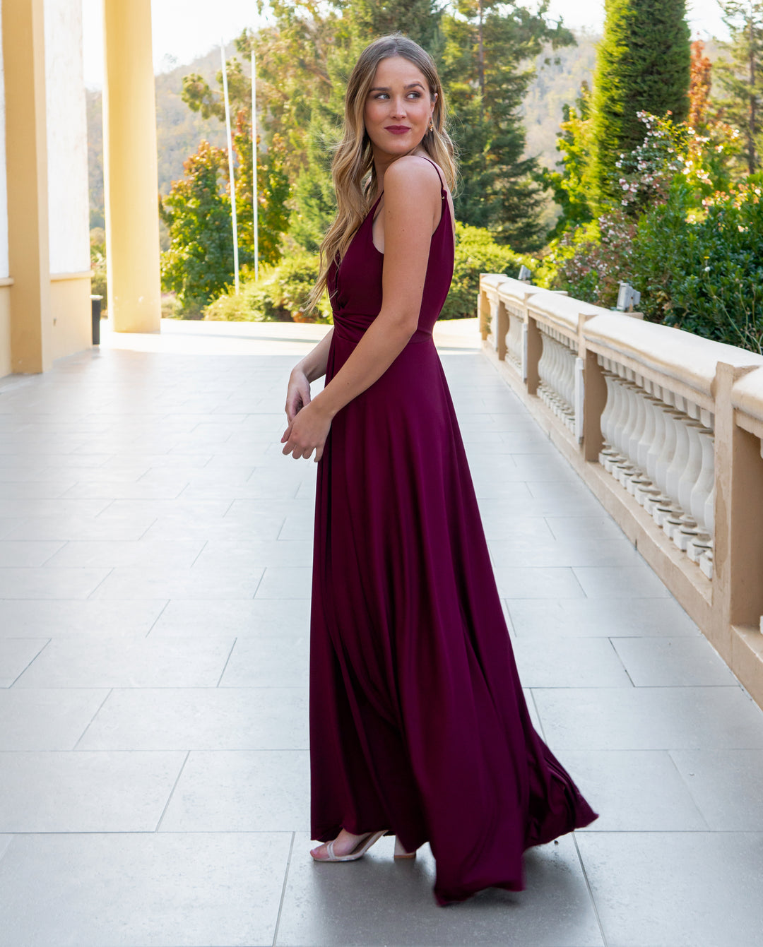 Vestido Largo de Fiesta Nudo Burdeo
