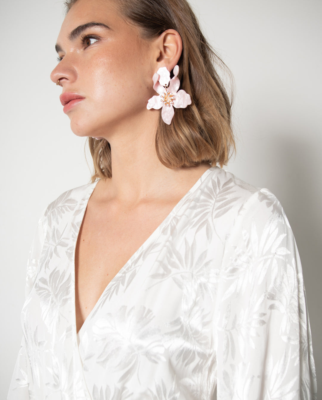 VESTIDO DE NOVIA CORTO FLO