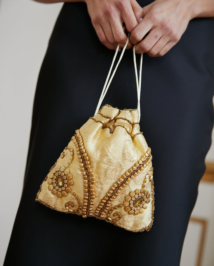 Bolso Saco Indio Nirali Dorado