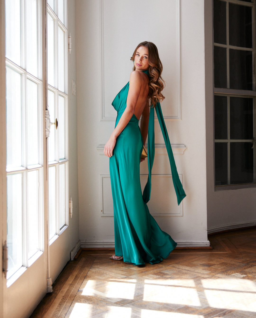 Vestido Largo de Fiesta Budapest Escote Drapeado Verde