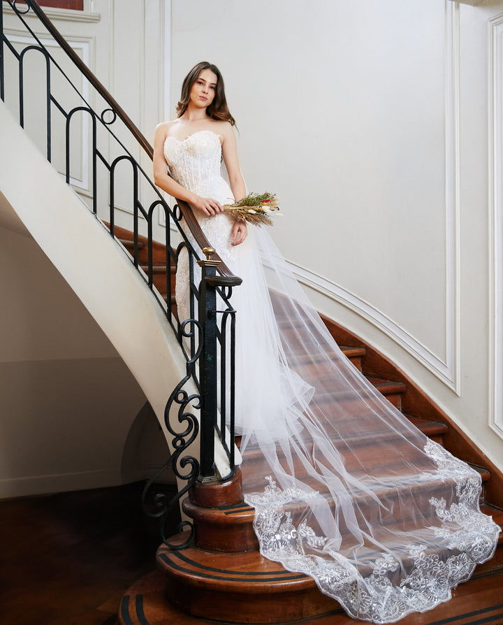 Velo de Novia Blanco Luciana Brillos Plateado 3 Metros