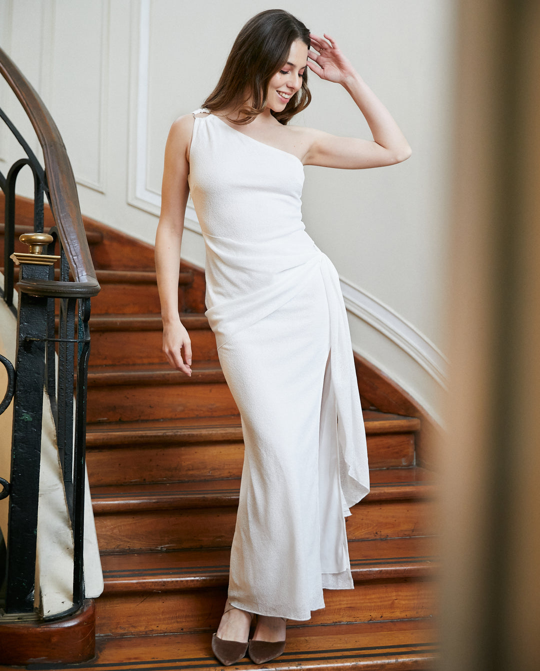 Vestido Largo de Novia Frida Un Hombro